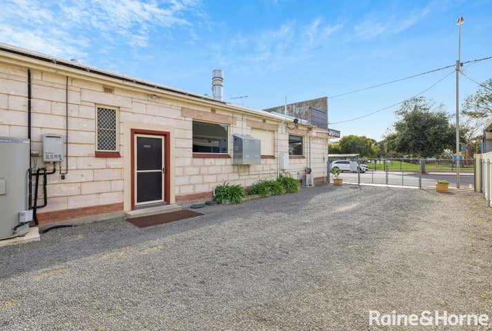 59 Railway Terrace Tailem Bend SA 5260 - Image 17