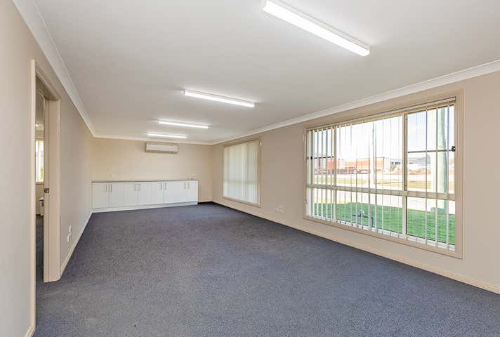 14-18 Hume Street Tamworth NSW 2340 - Image 12