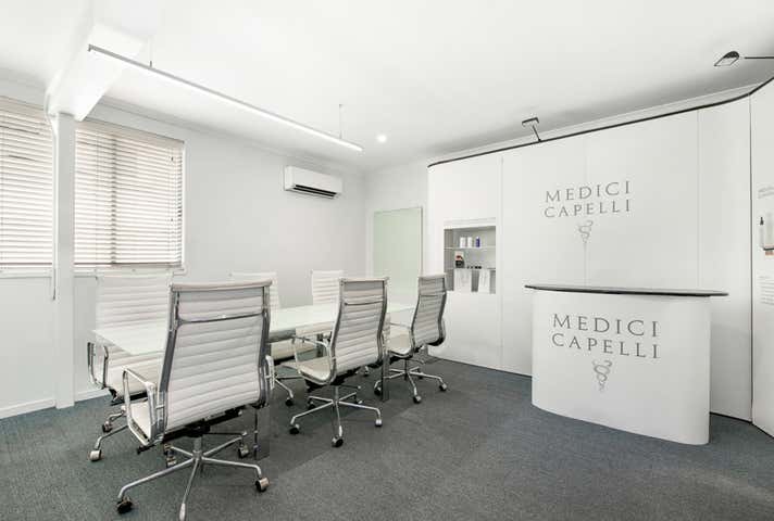 10 & 11, 38 Thomas Drive Chevron Island QLD 4217 - Image 7