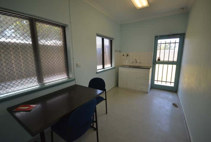 7 Mallard Way Cannington WA 6107 - Image 9