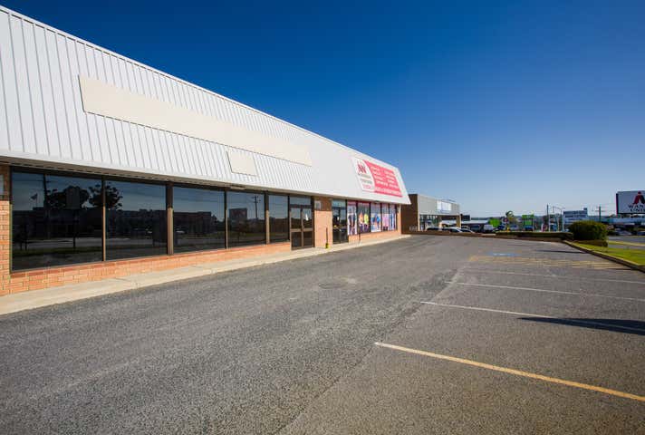 Unit 2, 16 Prindiville Dr Wangara WA 6065 - Image 5