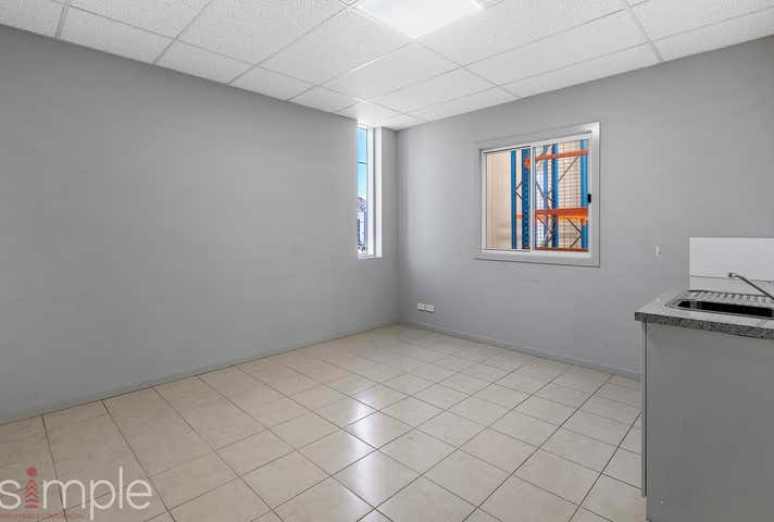 2/10 Crompton Way Dandenong South VIC 3175 - Image 10