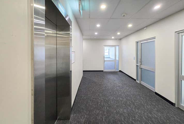 15 Watt Street Gosford NSW 2250 - Image 24