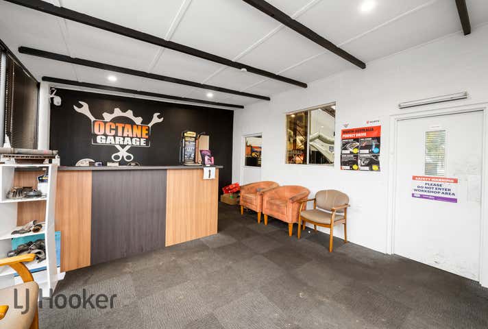 7 Barfield Crescent Edinburgh North SA 5113 - Image 6