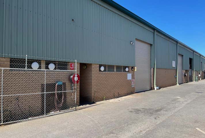 21 Denninup Way Malaga WA 6090 - Image 26