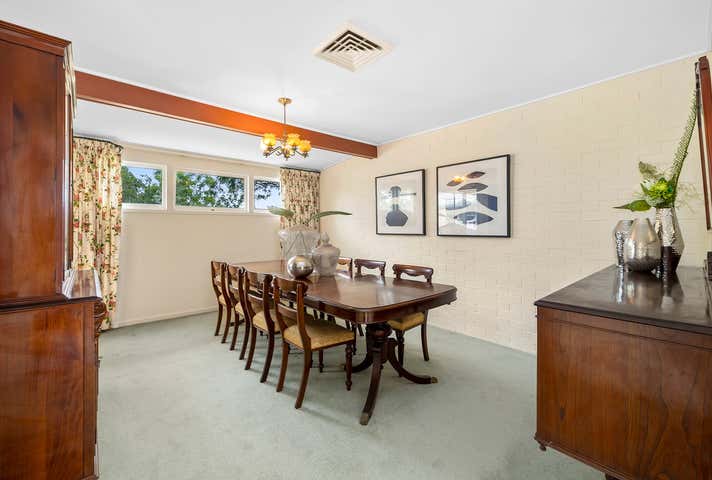 121 Lancing Street Pullenvale QLD 4069 - Image 14