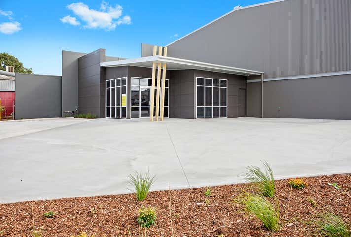 17-19 Mansell Street - T1-2 Wilsonton QLD 4350 - Image 3