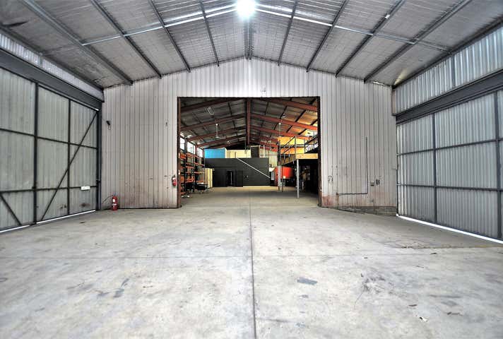 1/8  Wood Street Long Gully VIC 3550 - Image 12