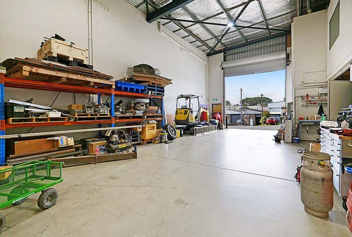 Unit 1 and 2, 11 Adams Street O'Connor WA 6163 - Image 8