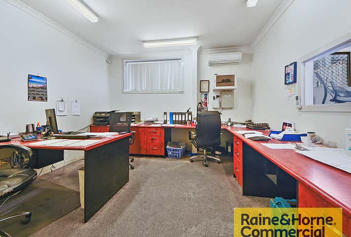 1/94 Lipscombe Road Deception Bay QLD 4508 - Image 4