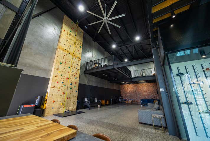 11 Ozone Parade Miami QLD 4220 - Image 5