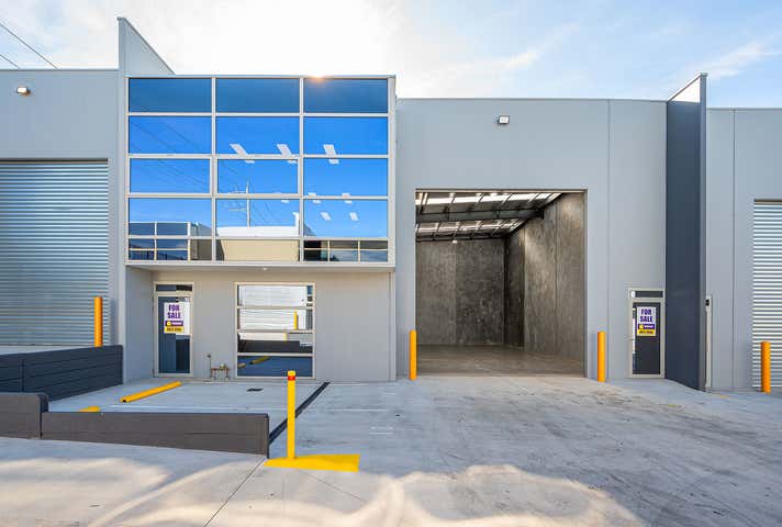 18/41 - 45 Kurrle Road Sunbury VIC 3429 - Image 1