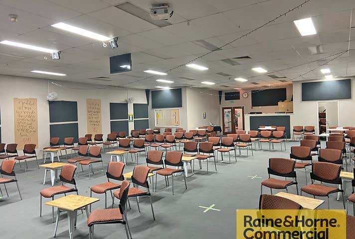 7/481 Gympie Road Strathpine QLD 4500 - Image 6