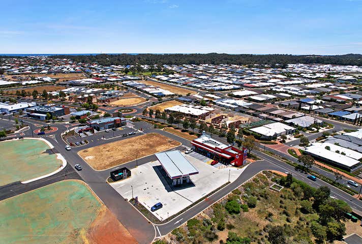 9 Norton Promenade Dalyellup WA 6230 - Image 14