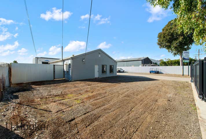 13 Bradpole Road Edinburgh North SA 5113 - Image 7