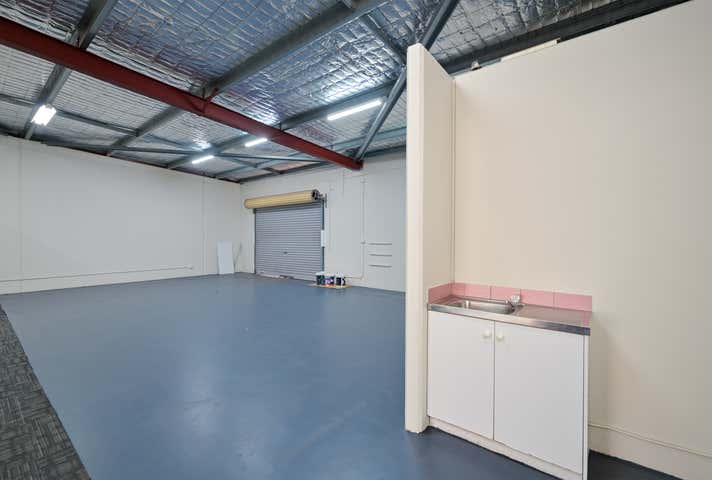 5/8-10 Commodore Drive Rockingham WA 6168 - Image 4