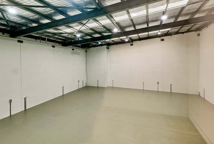 5 Watervale Drive Green Fields SA 5107 - Image 9