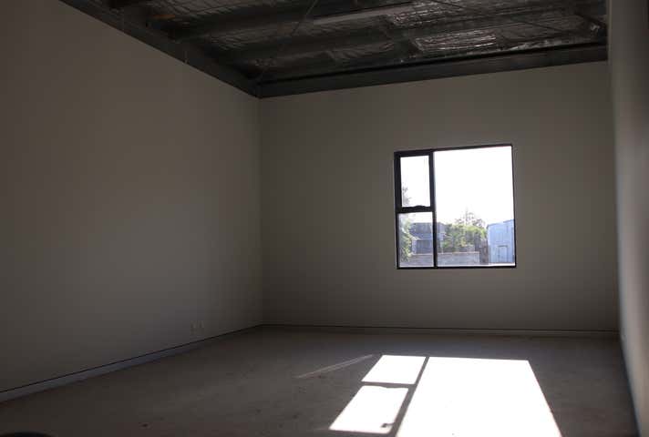 17/10-12 Sylvester Avenue Unanderra NSW 2526 - Image 4