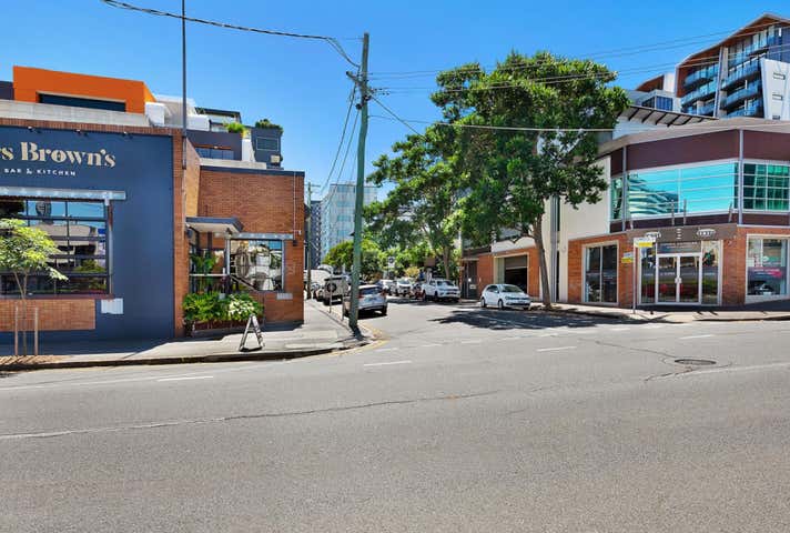 4/34 Commercial Road Newstead QLD 4006 - Image 12