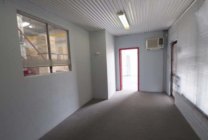 3/9 Kirke Street Balcatta WA 6021 - Image 5