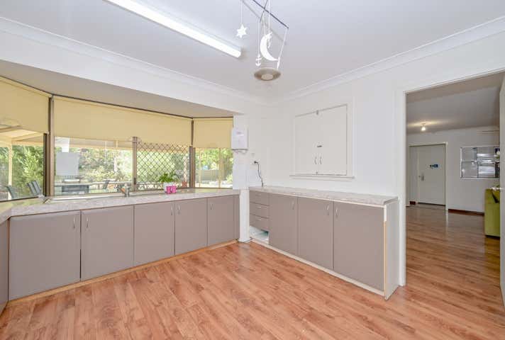 8 Baralda Court Rockingham WA 6168 - Image 18