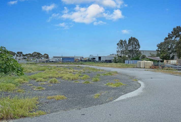 217 Gnangara Road Wangara WA 6065 - Image 4