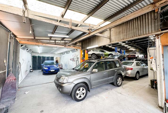 13 Gifford Avenue Ferntree Gully VIC 3156 - Image 14