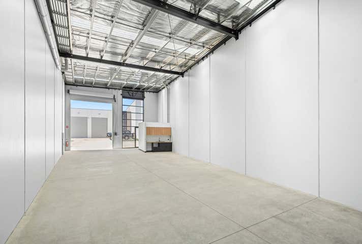 1/12 Cylinders Drive Torquay VIC 3228 - Image 4