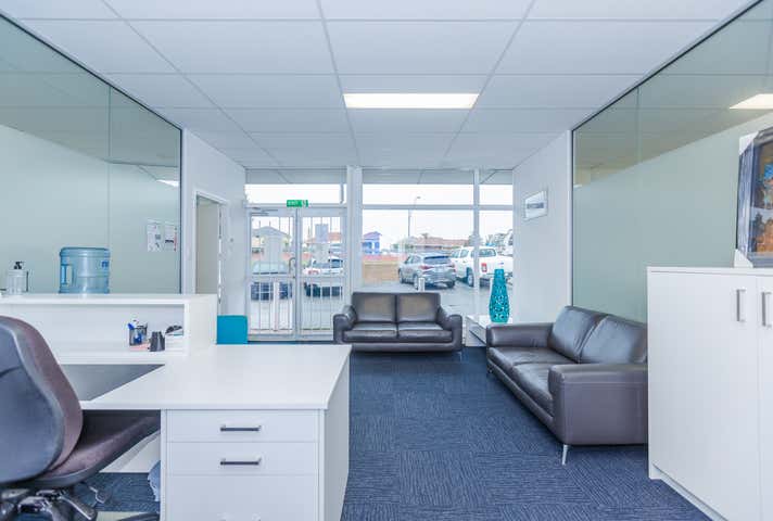 5/85-91 Broun Avenue Morley WA 6062 - Image 4