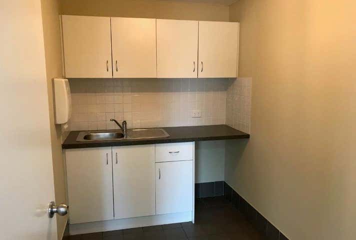 75 Tacoma Cct Canning Vale WA 6155 - Image 9