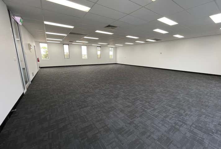 19/828 High Street Kew East VIC 3102 - Image 5