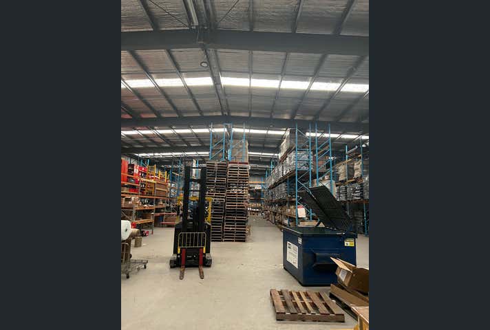 Unit  2, 42 Agosta Drive Laverton North VIC 3026 - Image 4