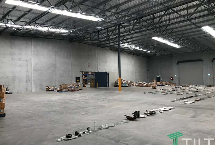 55 Nardine Close Forrestfield WA 6058 - Image 6