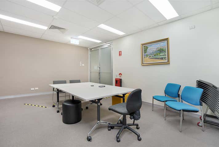 3/710 Hunter Street Newcastle West NSW 2302 - Image 2