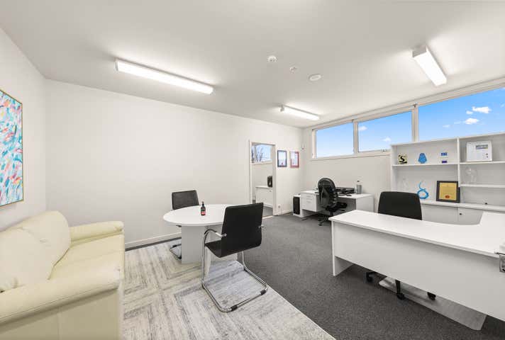 23-24, 981 North Road Murrumbeena VIC 3163 - Image 4