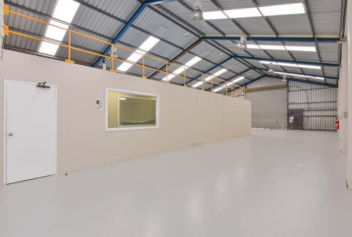 2/2 Pratt Court Maddington WA 6109 - Image 7