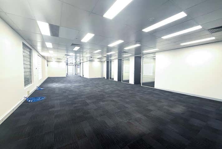 L1, S2/23-27 Wellington Street St Kilda VIC 3182 - Image 2