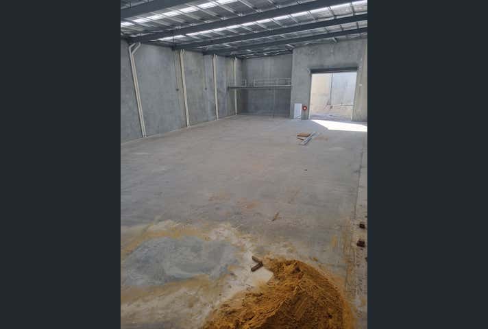 Unit 1, 53 Barley Place Canning Vale WA 6155 - Image 8