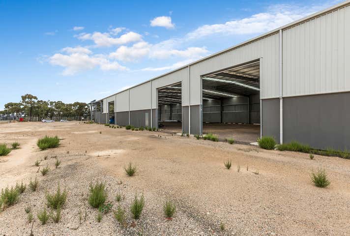 39 Fairview Road Kangaroo Flat VIC 3555 - Image 7