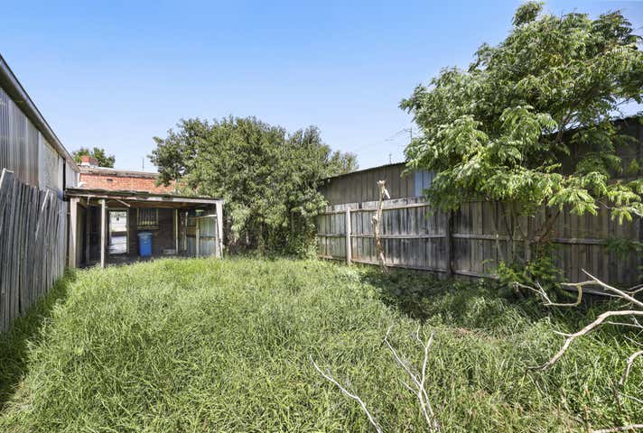81 Ludstone Street Hampton VIC 3188 - Image 11