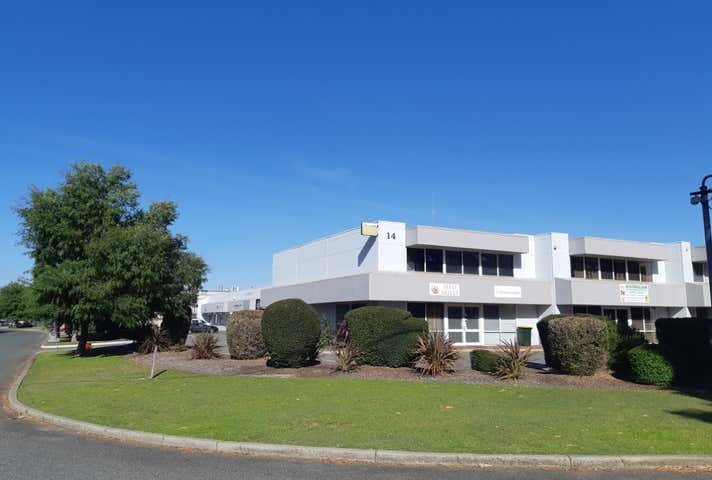 6/14-16 Bannick Crt Canning Vale WA 6155 - Image 9