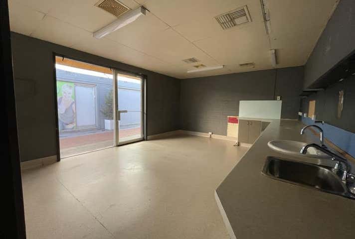 3A/176 High Street Wodonga VIC 3690 - Image 3