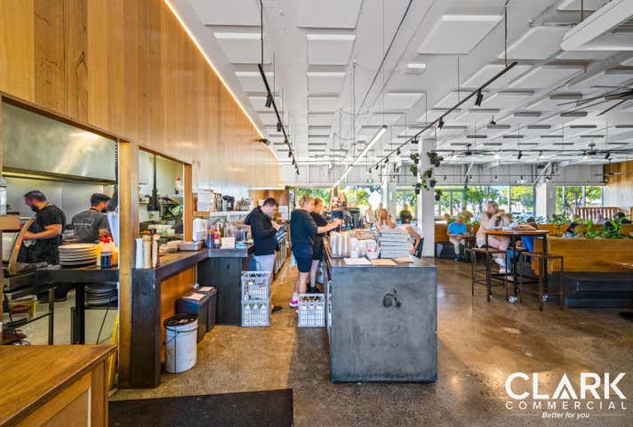 8/240 Varsity Parade Varsity Lakes QLD 4227 - Image 2