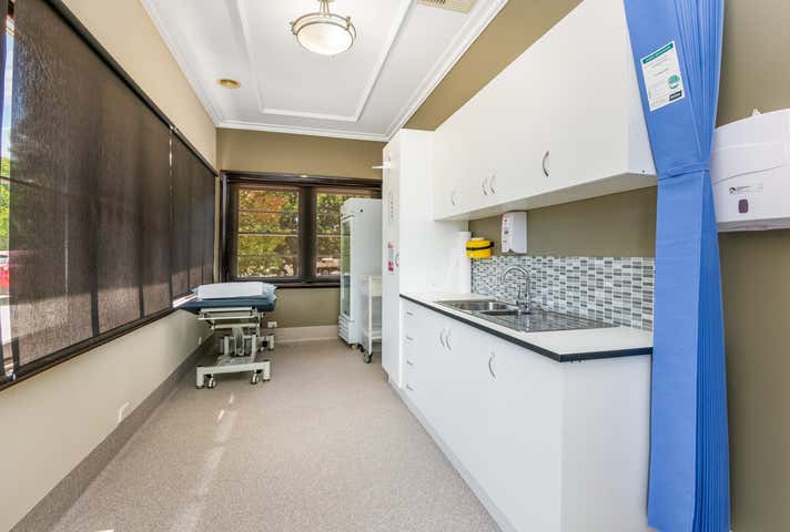 240 High Street Kangaroo Flat VIC 3555 - Image 6