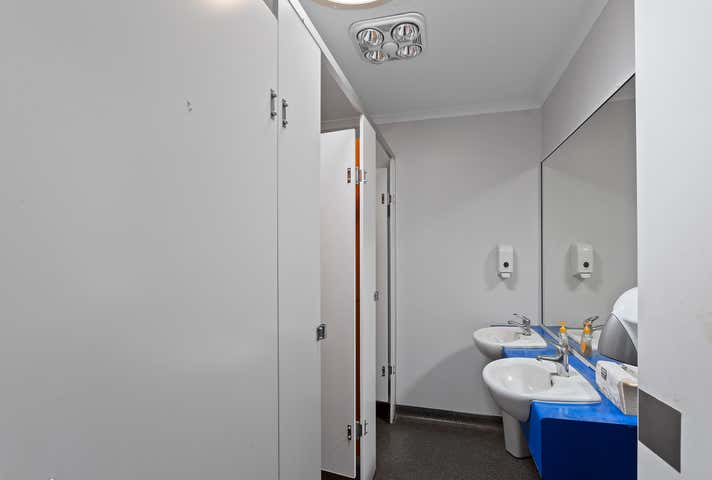 100 Herries Street East Toowoomba QLD 4350 - Image 12