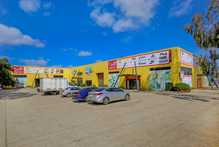 Showrooms 2 & 3, 77 Wright Street Sunshine VIC 3020 - Image 3