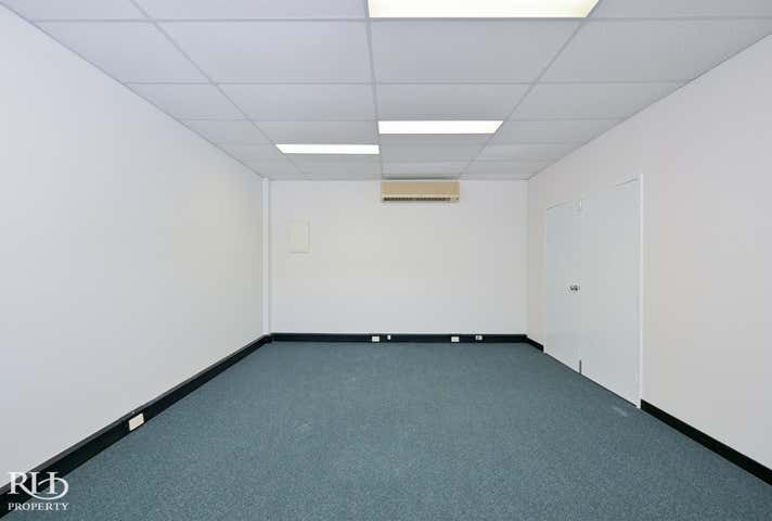 10 Kearns Crescent Ardross WA 6153 - Image 19