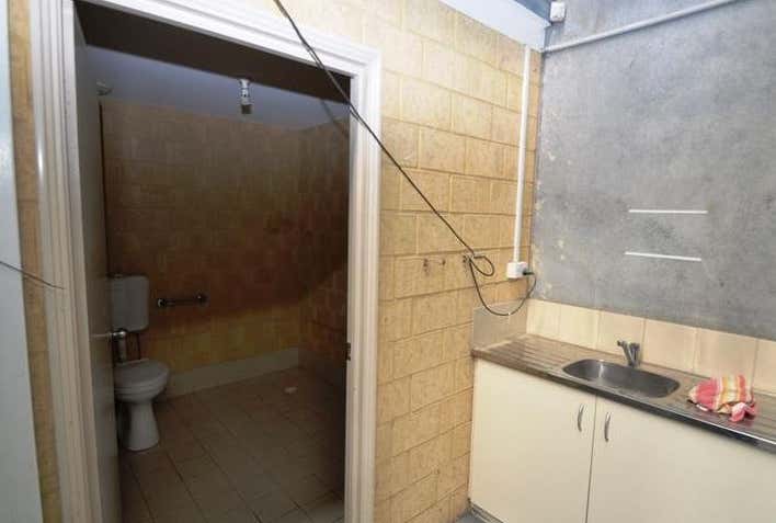 7/90 Distinction Rd Wangara WA 6065 - Image 4