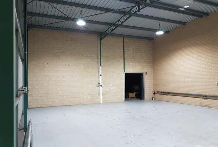 4/11 Day Rd Rockingham WA 6168 - Image 5