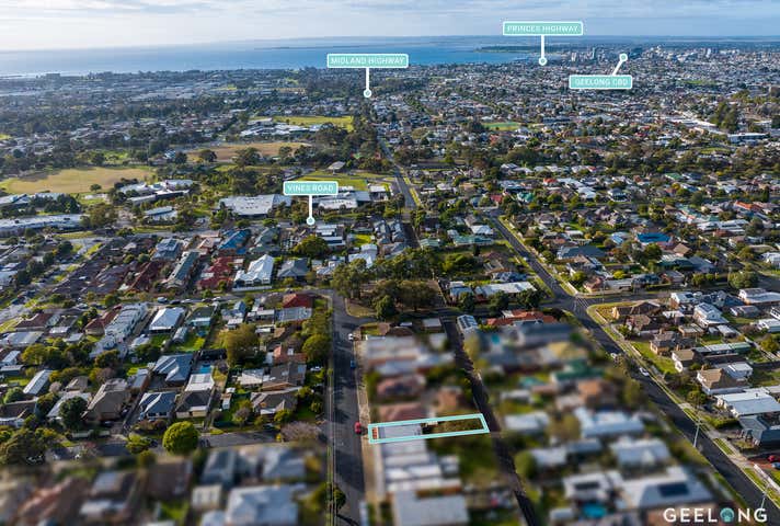 21 & 21A Fairlie Street Hamlyn Heights VIC 3215 - Image 6